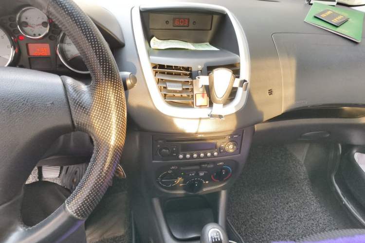 Used Peugeot 207 2011 Hatchback 1.4L Manual Yule Edition Audio And AC Panel