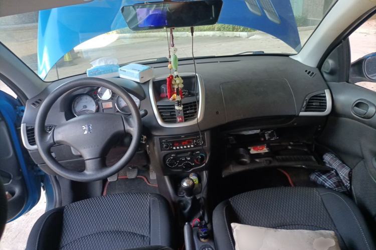 Used Peugeot 207 2011 Sedan 1.4L Manual Yule Edition Center Console