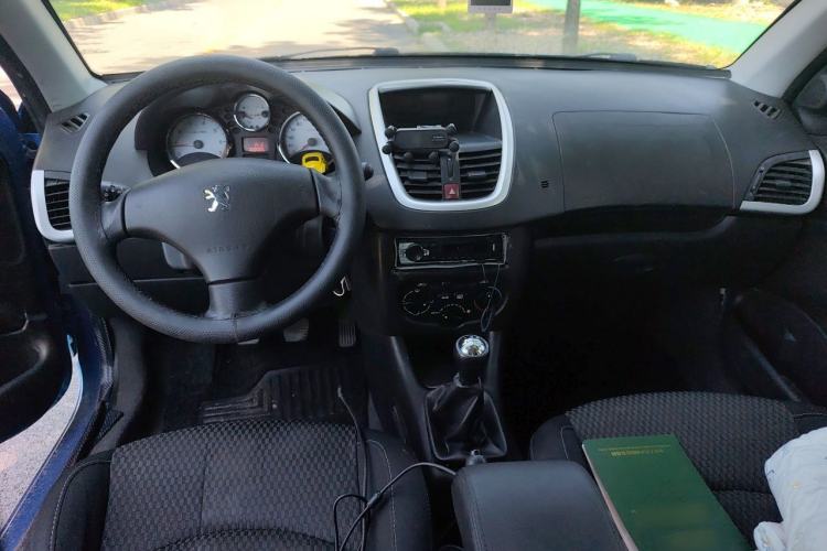Used Peugeot 207 2011 Hatchback 1.4L Manual Yule Edition Center Console