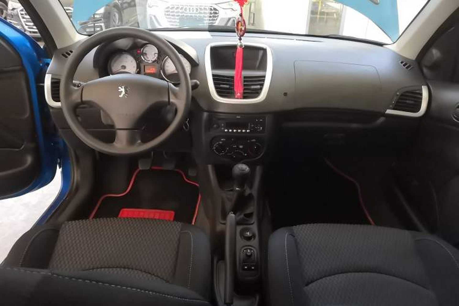 Used Peugeot 207 2011 Sedan 1.4L Manual Yule Edition Center Console