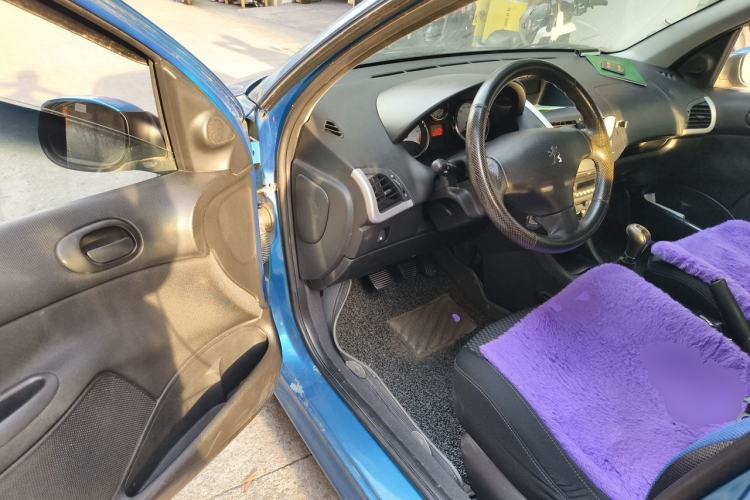 Used Peugeot 207 2011 Hatchback 1.4L Manual Yule Edition Driver Seat