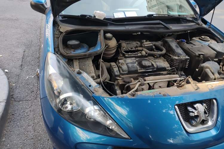 Used Peugeot 207 2011 Hatchback 1.4L Manual Yule Edition Engine Bay Right