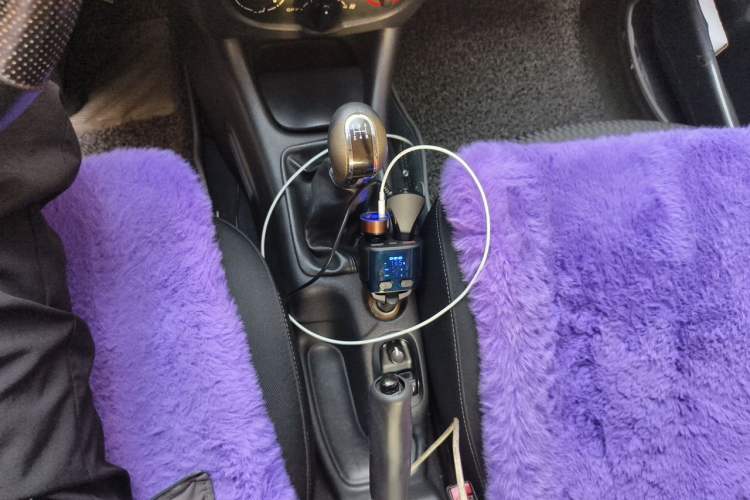 Used Peugeot 207 2011 Hatchback 1.4L Manual Yule Edition Gear Lever
