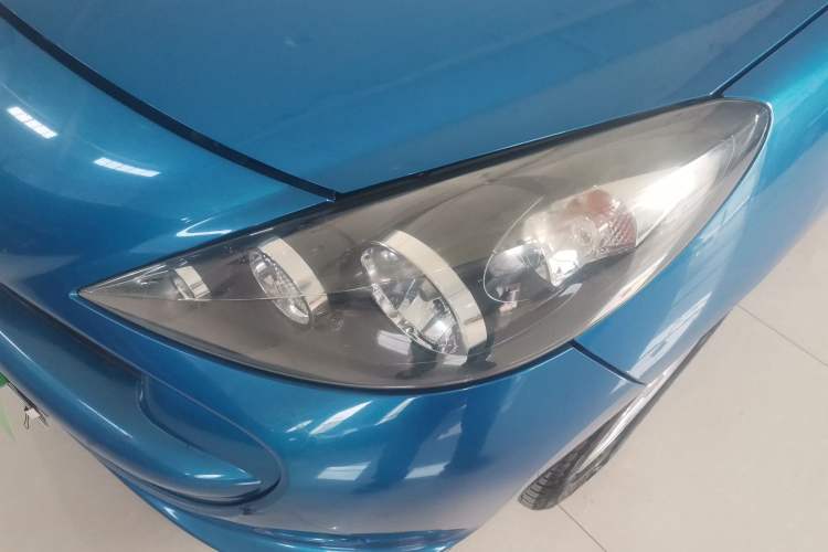 Used Peugeot 207 2011 Hatchback 1.4L Manual Yule Edition Left Front Headlight