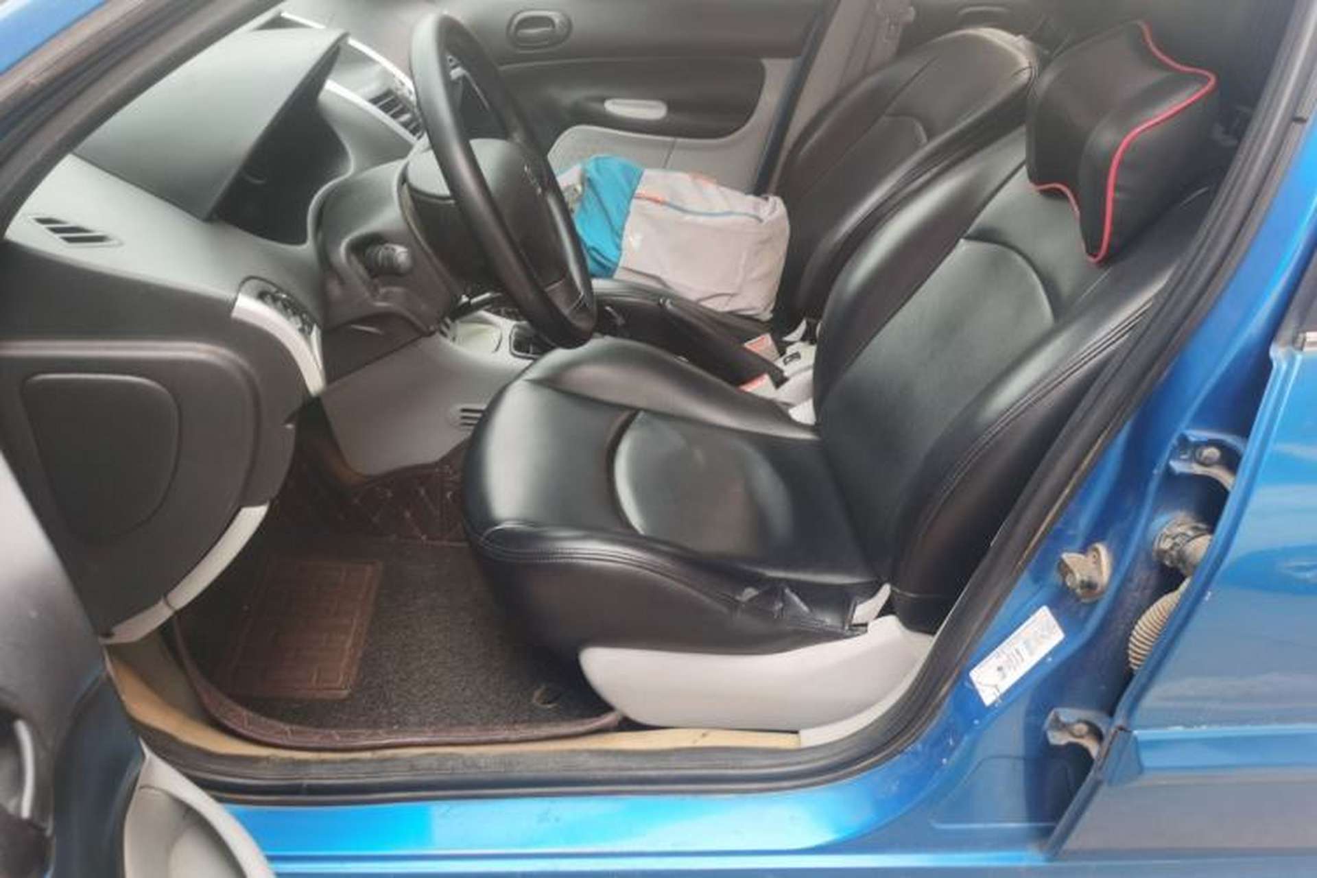 Used Peugeot 207 2011 Hatchback 1.4L Manual Yule Edition Left Front Seat