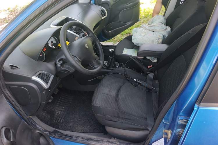 Used Peugeot 207 2011 Hatchback 1.4L Manual Yule Edition Left Front Seat