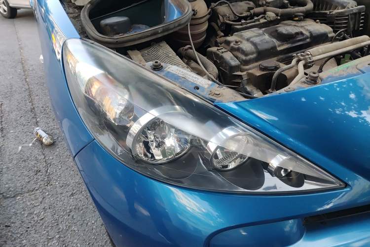 Used Peugeot 207 2011 Hatchback 1.4L Manual Yule Edition Right Front Headlight