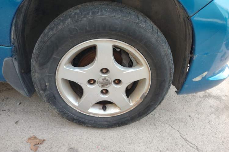 Used Peugeot 207 2011 Hatchback 1.4L Manual Yule Edition Right Front Wheel Hub