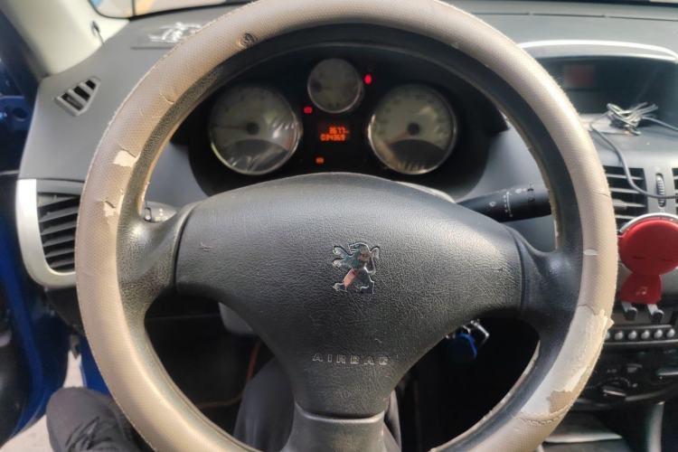 Used Peugeot 207 2011 Sedan 1.4L Manual Yule Edition Steering Wheel
