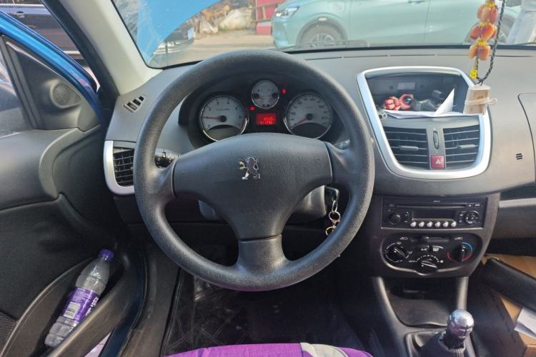 Used Peugeot 207 2011 Sedan 1.4L Manual Yule Edition Steering Wheel