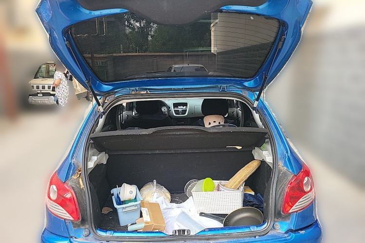 Used Peugeot 207 2011 Hatchback 1.4L Manual Yule Edition Trunk