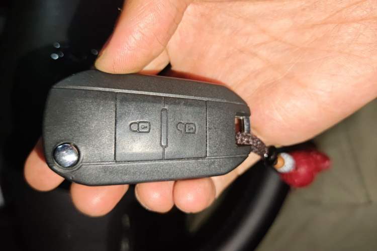 Used Peugeot 207 2011 Hatchback 1.4L Manual Yule Edition Vehicle Key