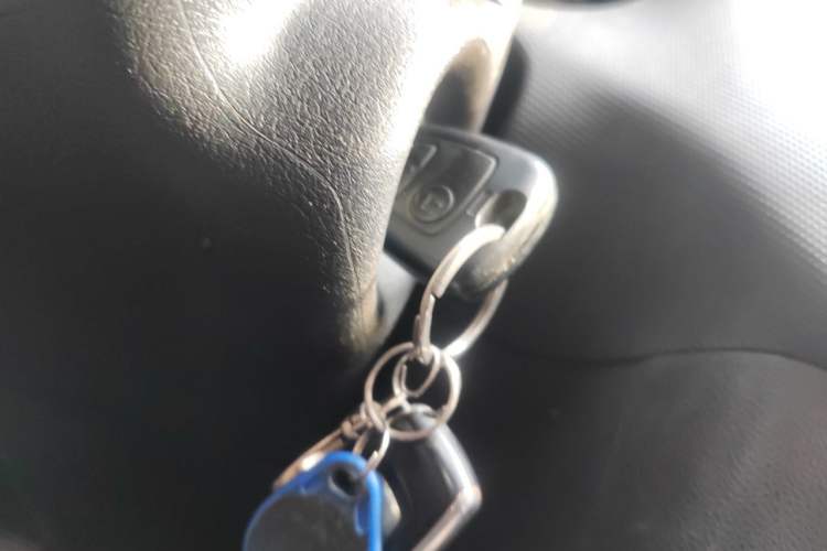 Used Peugeot 207 2011 Sedan 1.4L Manual Yule Edition Vehicle Key