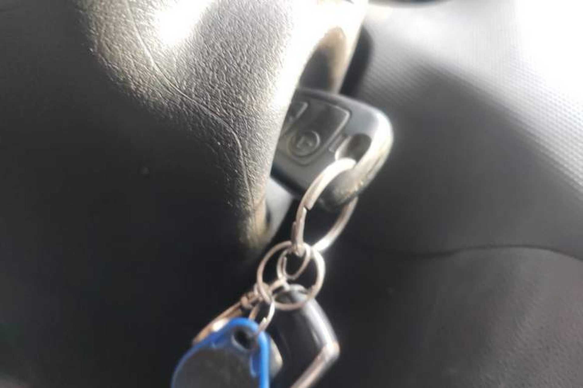 Used Peugeot 207 2011 Sedan 1.4L Manual Yule Edition Vehicle Key