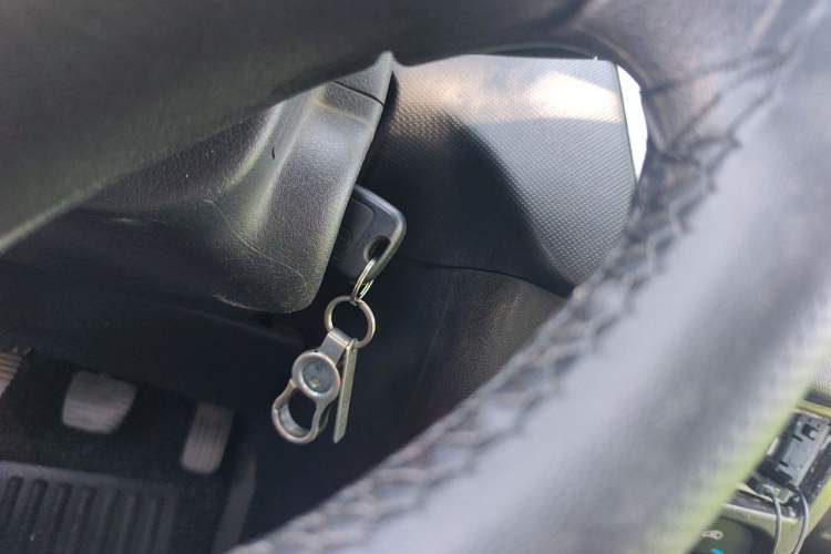 Used Peugeot 207 2011 Hatchback 1.4L Manual Yule Edition Vehicle Key