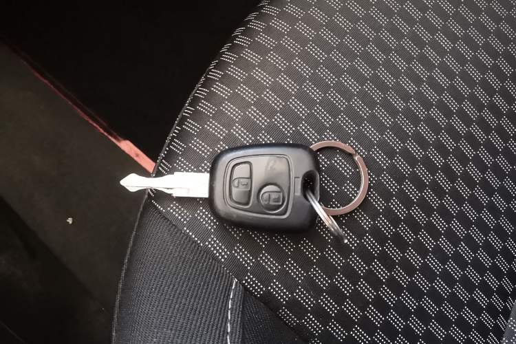 Used Peugeot 207 2011 Sedan 1.4L Manual Yule Edition Vehicle Key