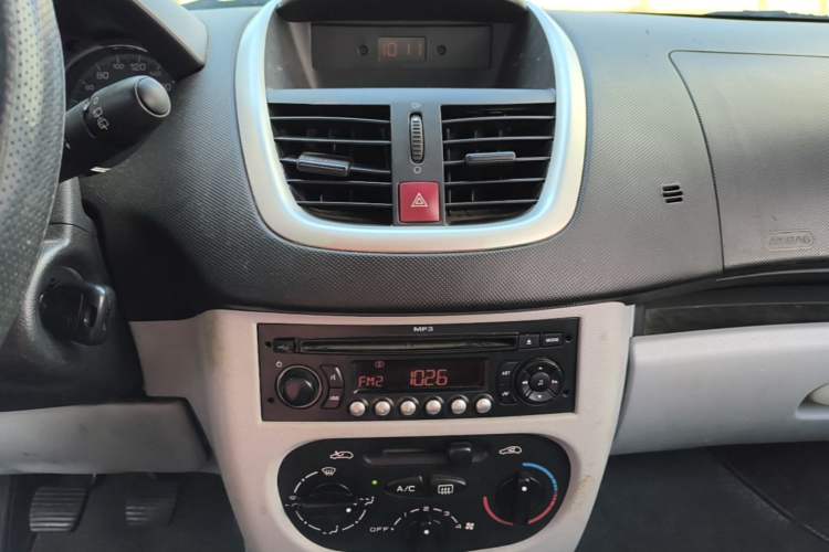Used Peugeot 207 2011 Hatchback 1.4L Manual Yule Edition Audio And AC Panel