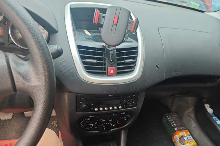 Used Peugeot 207 2011 Hatchback 1.4L Manual Yule Edition Audio And AC Panel