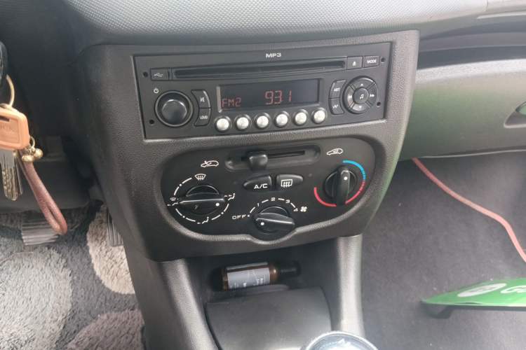 Used Peugeot 207 2011 Hatchback 1.4L Manual Yule Edition Audio And AC Panel