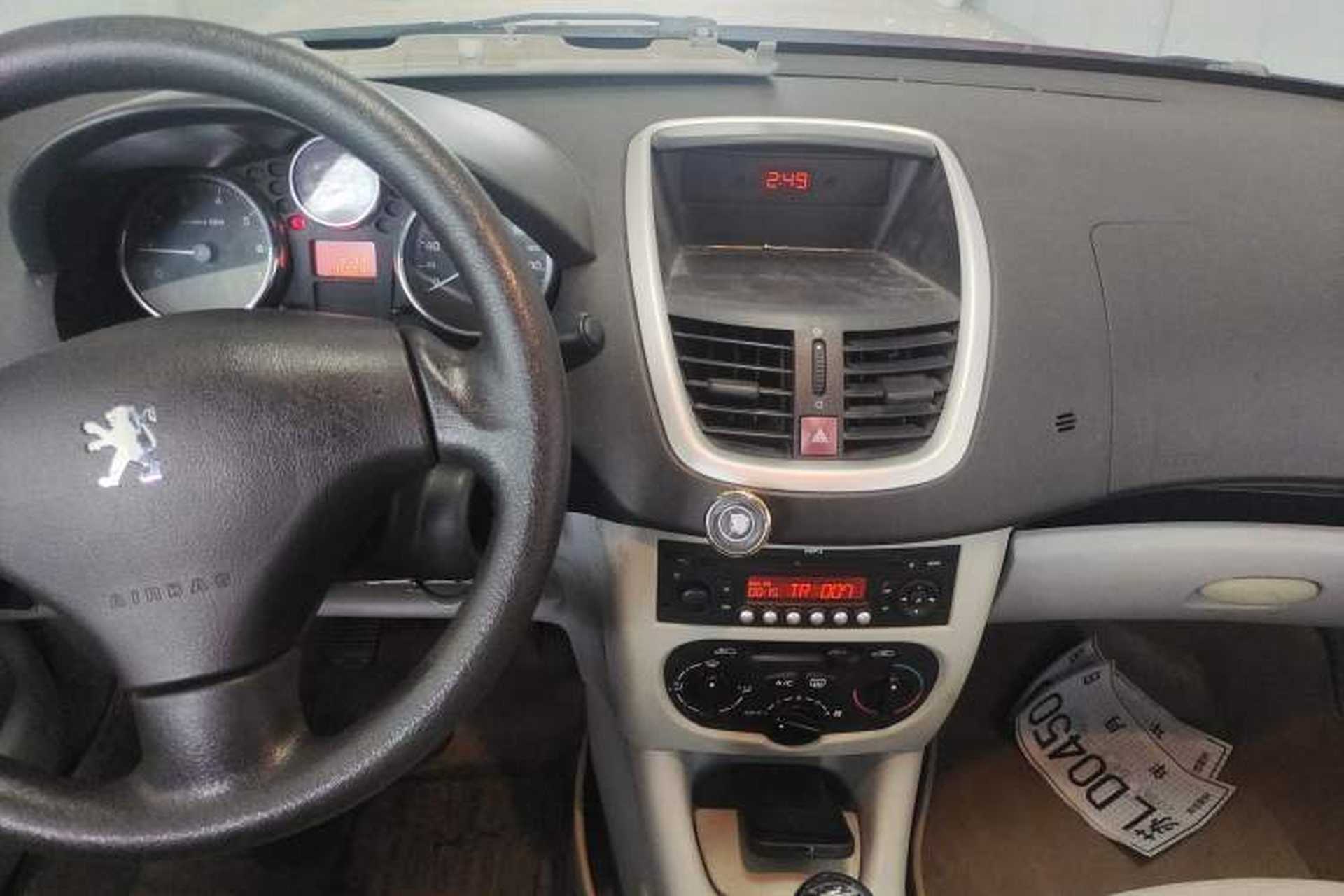 Used Peugeot 207 2011 Hatchback 1.4L Manual Yule Edition Audio And AC Panel