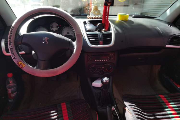 Used Peugeot 207 2011 Sedan 1.4L Manual Yule Edition Center Console
