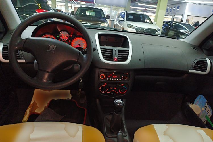Used Peugeot 207 2011 Hatchback 1.4L Manual Yule Edition Center Console