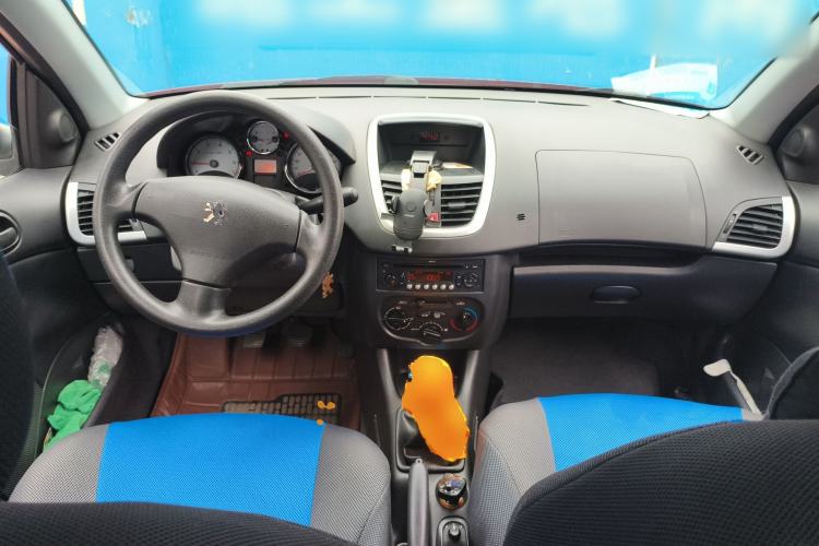 Used Peugeot 207 2011 Hatchback 1.4L Manual Yule Edition Center Console