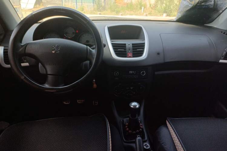 Used Peugeot 207 2011 Hatchback 1.4L Manual Yule Edition Center Console