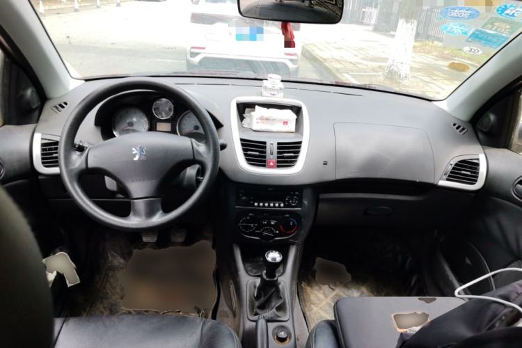 Used Peugeot 207 2011 Sedan 1.4L Manual Yule Edition Center Console