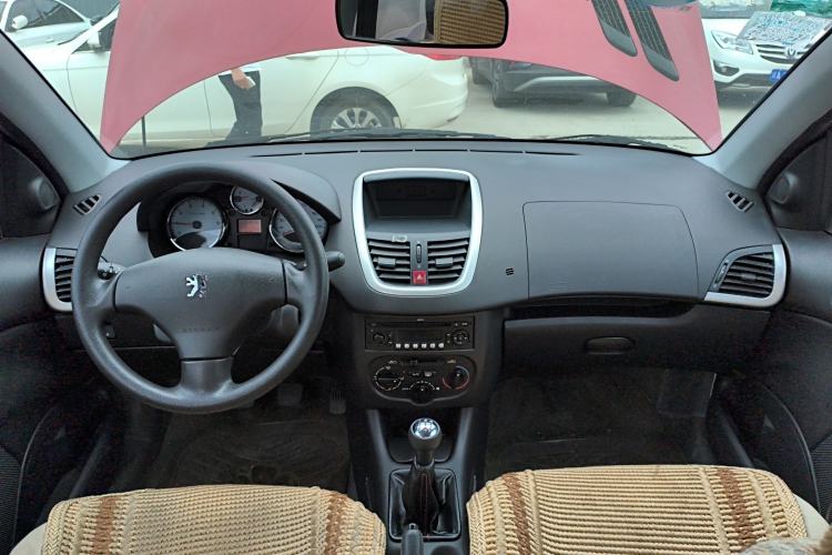 Used Peugeot 207 2011 Sedan 1.4L Manual Yule Edition Center Console