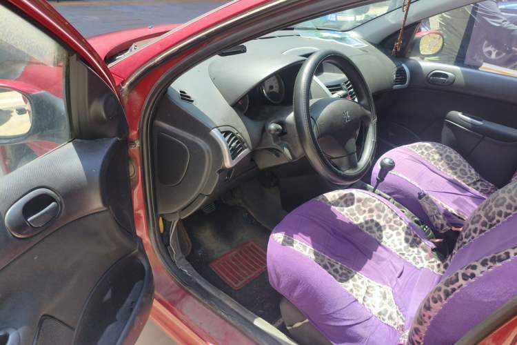 Used Peugeot 207 2011 Hatchback 1.4L Manual Yule Edition Driver Seat