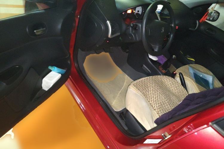 Used Peugeot 207 2011 Hatchback 1.4L Manual Yule Edition Driver Seat