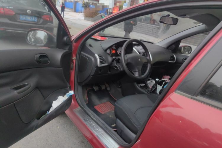Used Peugeot 207 2011 Hatchback 1.4L Manual Yule Edition Driver Seat