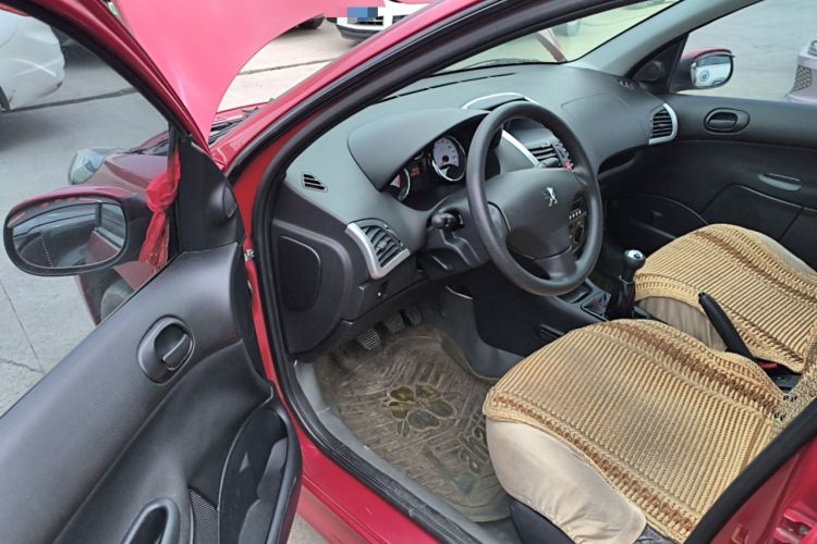 Used Peugeot 207 2011 Sedan 1.4L Manual Yule Edition Driver Seat