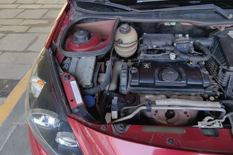 Used Peugeot 207 2011 Sedan 1.4L Manual Yule Edition Engine Bay Right
