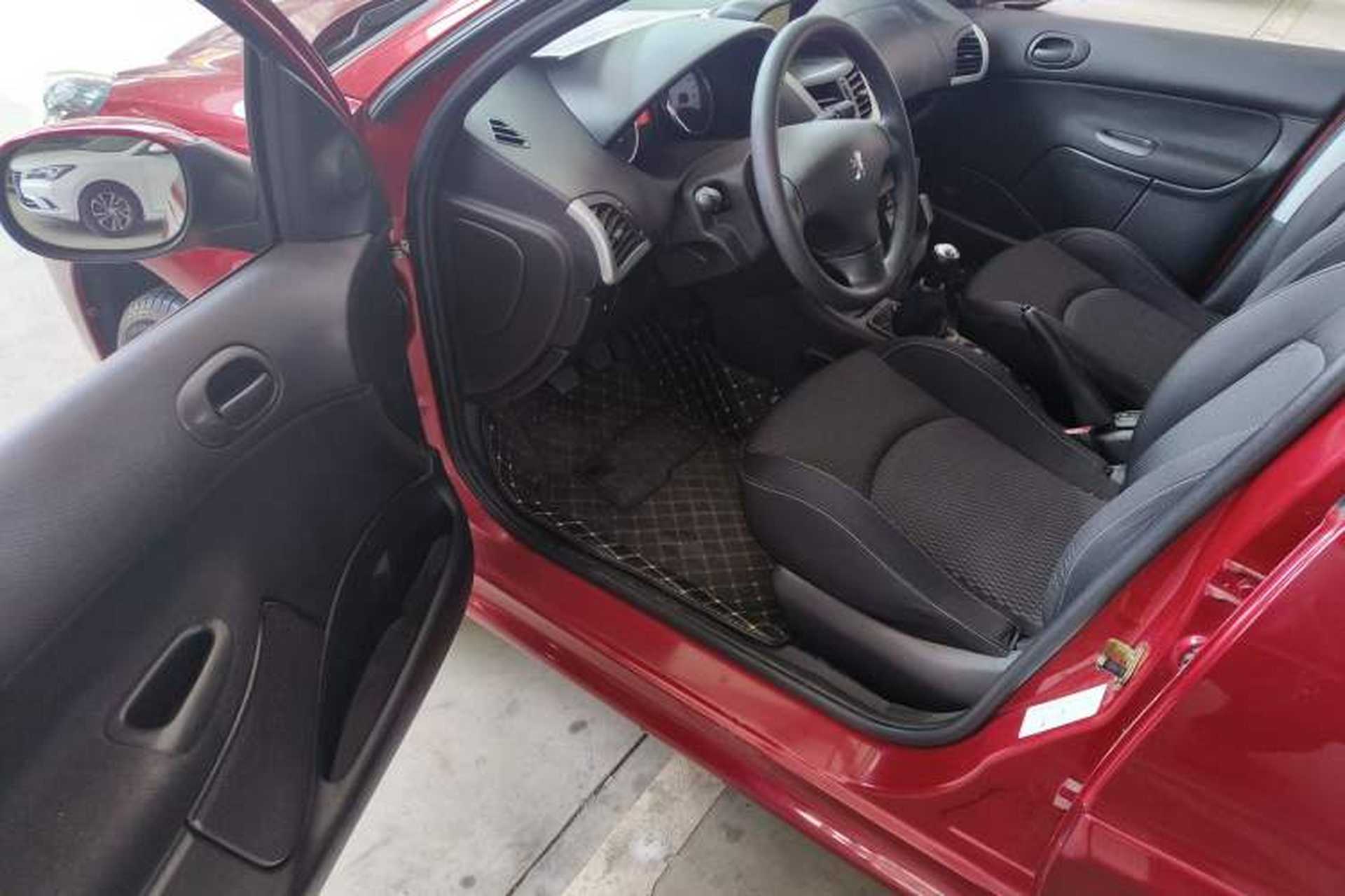 Used Peugeot 207 2011 Hatchback 1.4L Manual Yule Edition Interior 3
