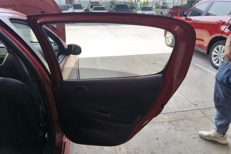 Used Peugeot 207 2011 Hatchback 1.4L Manual Yule Edition Interior 6