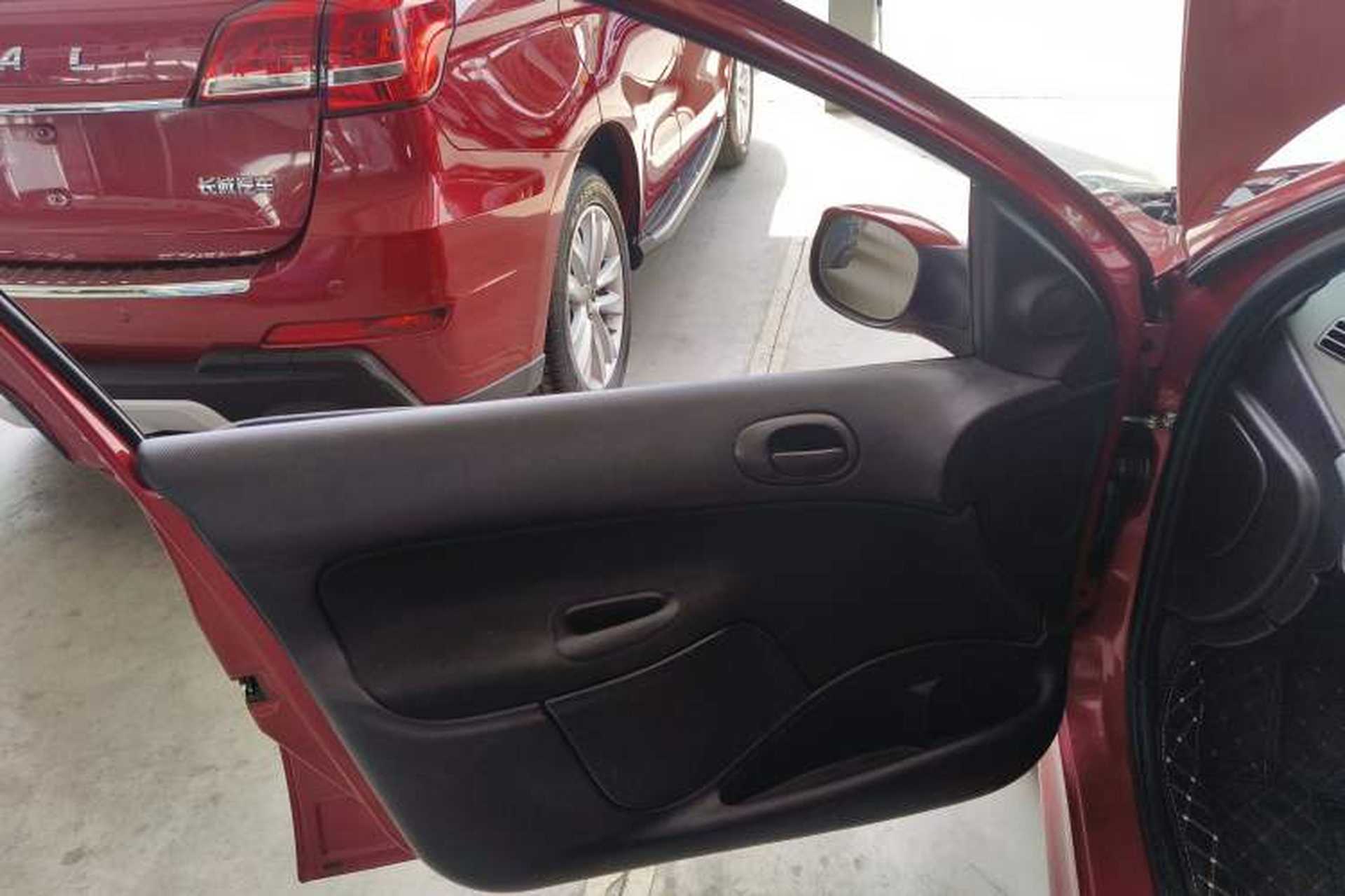Used Peugeot 207 2011 Hatchback 1.4L Manual Yule Edition Interior 7