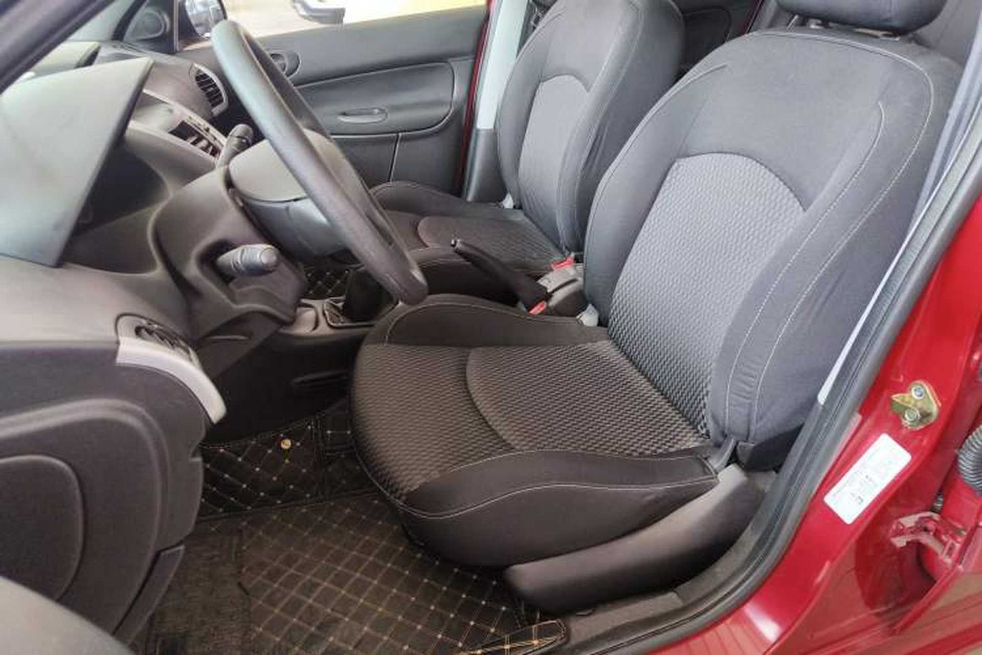 Used Peugeot 207 2011 Hatchback 1.4L Manual Yule Edition Left Front Seat