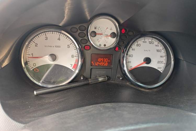 Used Peugeot 207 2011 Hatchback 1.4L Manual Yule Edition Odometer Close Up