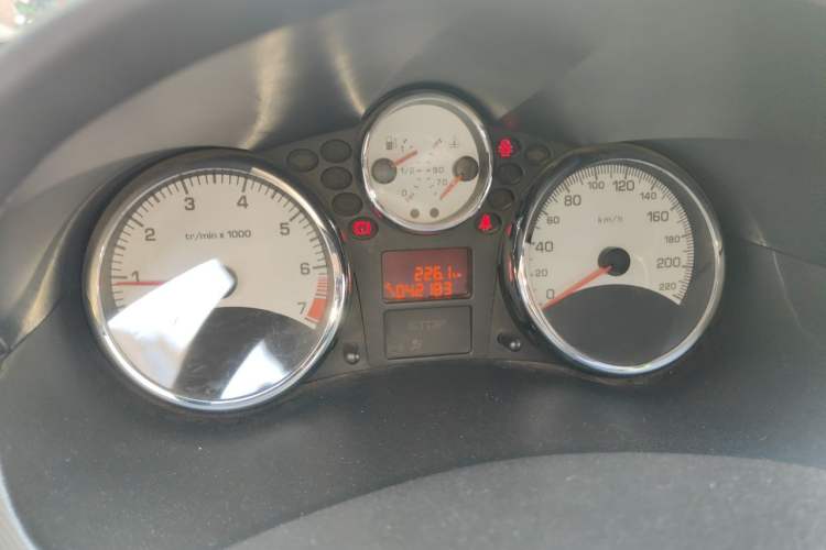 Used Peugeot 207 2011 Hatchback 1.4L Manual Yule Edition Odometer Close Up