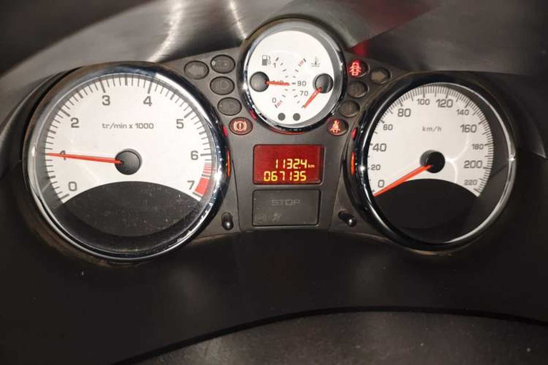 Used Peugeot 207 2011 Hatchback 1.4L Manual Yule Edition Odometer Close Up
