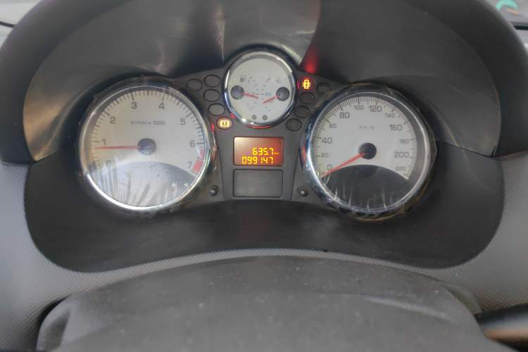Used Peugeot 207 2011 Hatchback 1.4L Manual Yule Edition Odometer Close Up