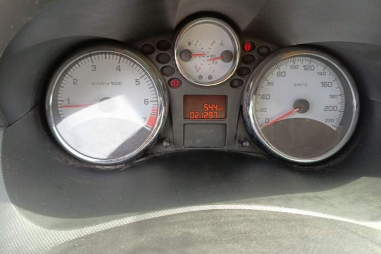 Used Peugeot 207 2011 Sedan 1.4L Manual Yule Edition Odometer Close Up