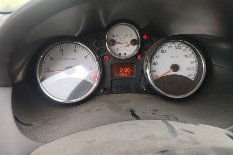 Used Peugeot 207 2011 Hatchback 1.4L Manual Yule Edition Odometer Close Up