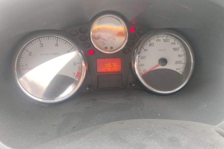 Used Peugeot 207 2011 Hatchback 1.4L Manual Yule Edition Odometer Close Up