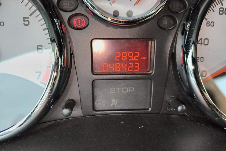 Used Peugeot 207 2011 Sedan 1.4L Manual Yule Edition Odometer Close Up