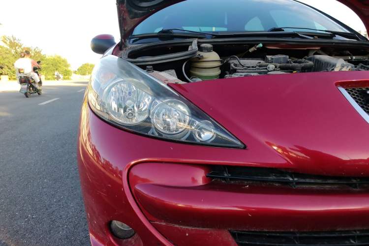 Used Peugeot 207 2011 Sedan 1.4L Manual Yule Edition Right Front Headlight