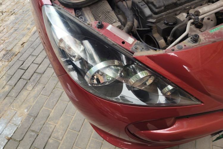 Used Peugeot 207 2011 Sedan 1.4L Manual Yule Edition Right Front Headlight
