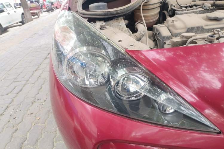 Used Peugeot 207 2011 Sedan 1.4L Manual Yule Edition Right Front Headlight
